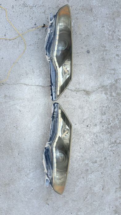 Фары на Камри 50.