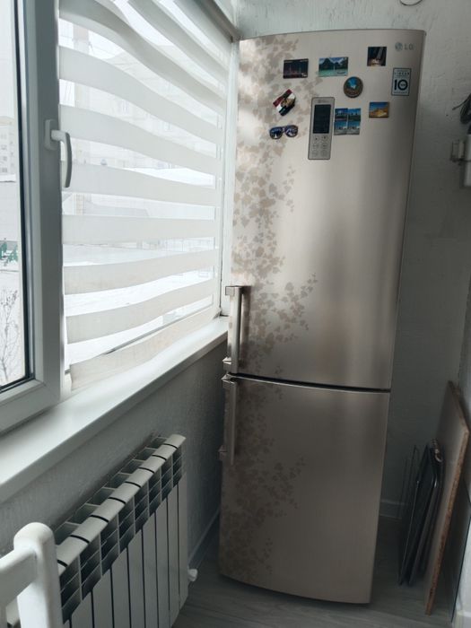 Холодильник сатылады