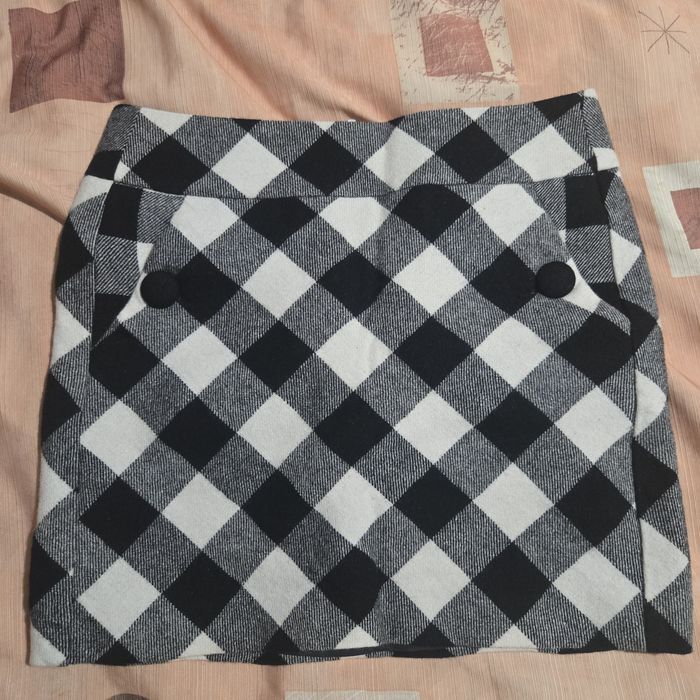 3 поли , черно-бяла, кафява и бяла