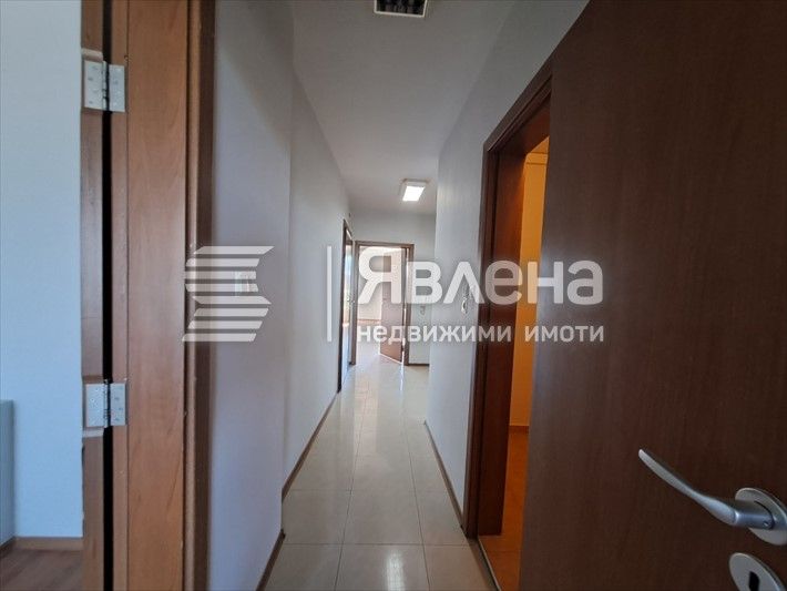 Дава се под наем Офис в София, Оборище - 115 кв.м за 900 € - Снимка #3