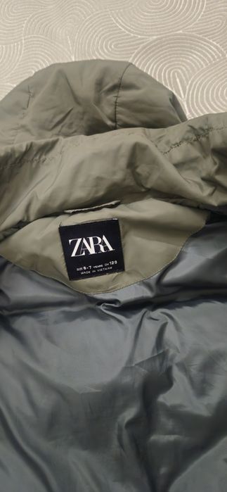 Продам жилетку на мальчика или девочку