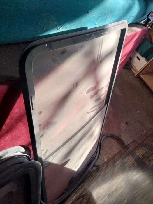 Боковые окна на автодом