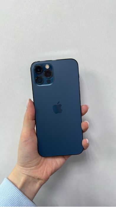 Продам Iphone 12 pro