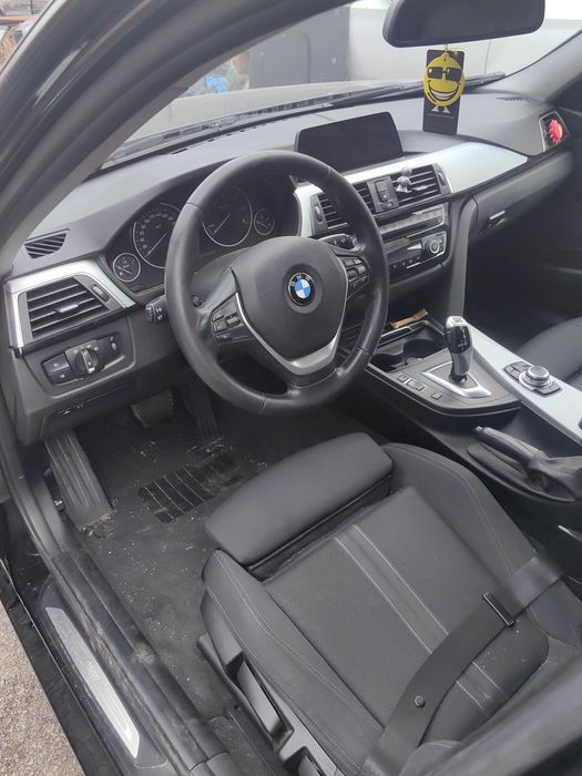 Бмв Ф31 феис на части!!!