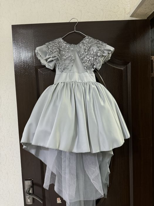 Платье на девочку