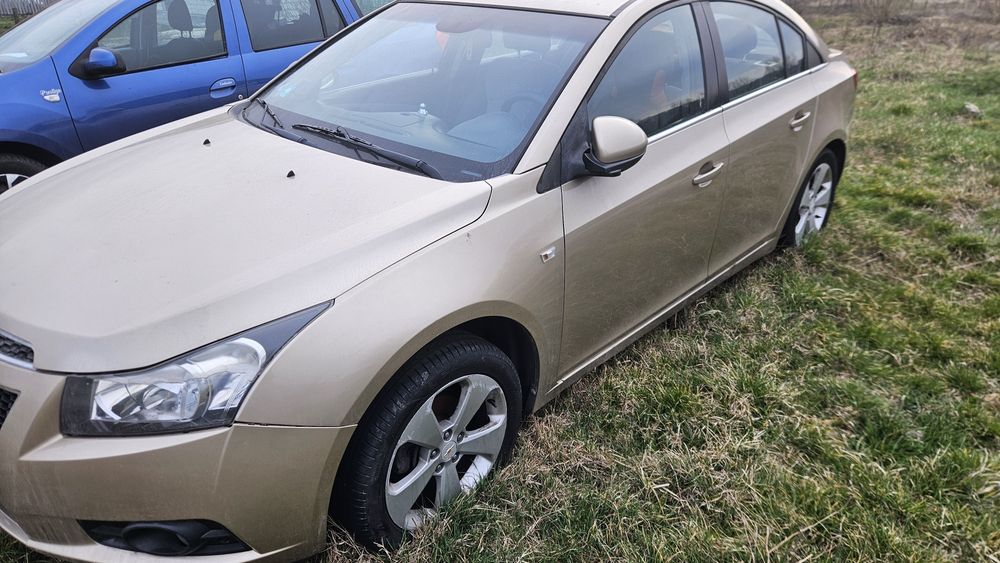 CHEVROLET Cruze 2010 — imagine 2