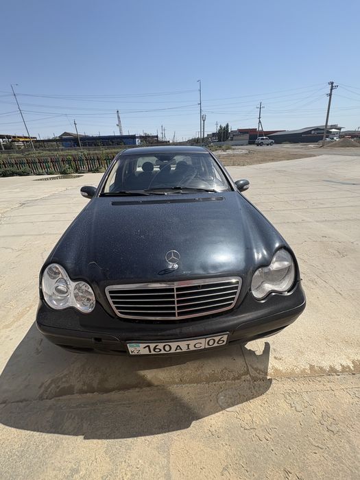 Mercedes benz c180 w203 сатуга