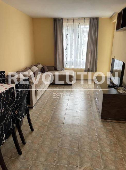 Двустаен апартамент в района на Бриз!