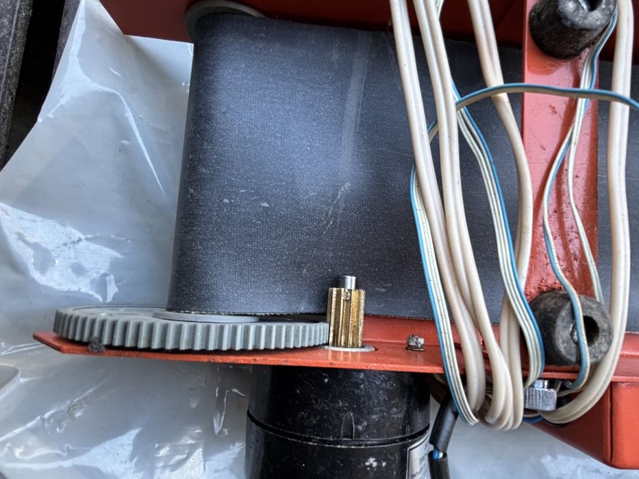 Робко 01, флопи диск и захранване за правец