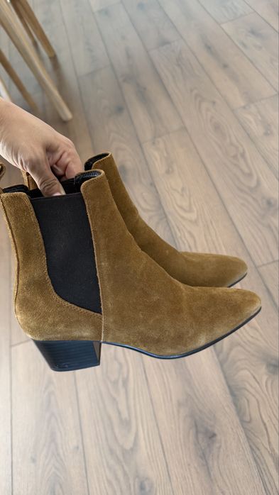 Казаки Zara 37 размер натуральная замша