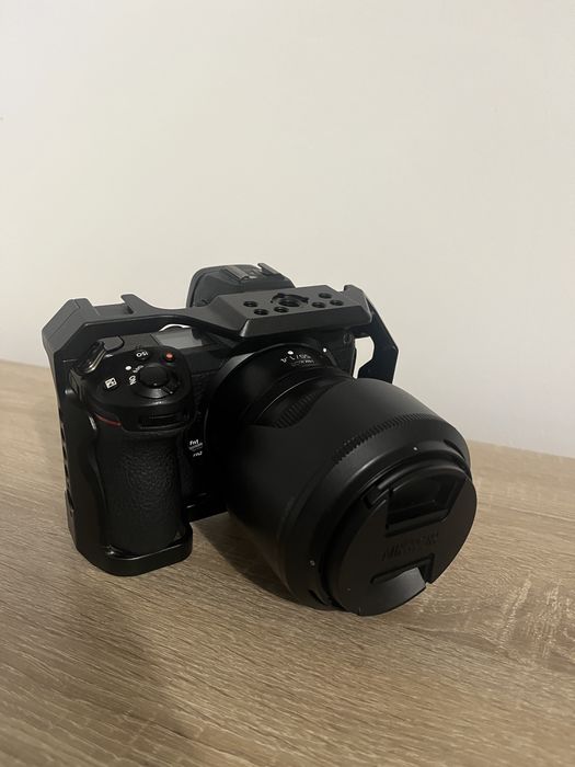 Body nikon z6 ii + cage, 94k cadre