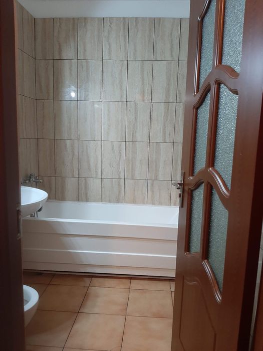 De inchiriat apartament 2 camere Zona TOMIS 2