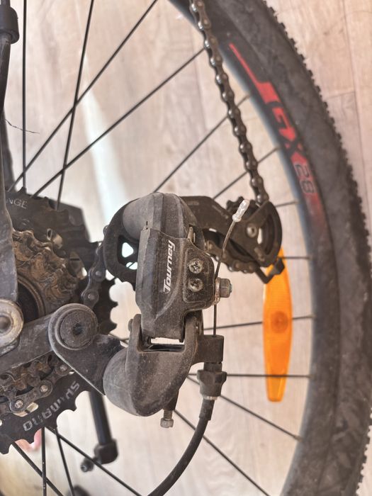 Велосипед Giant ATX 27.5