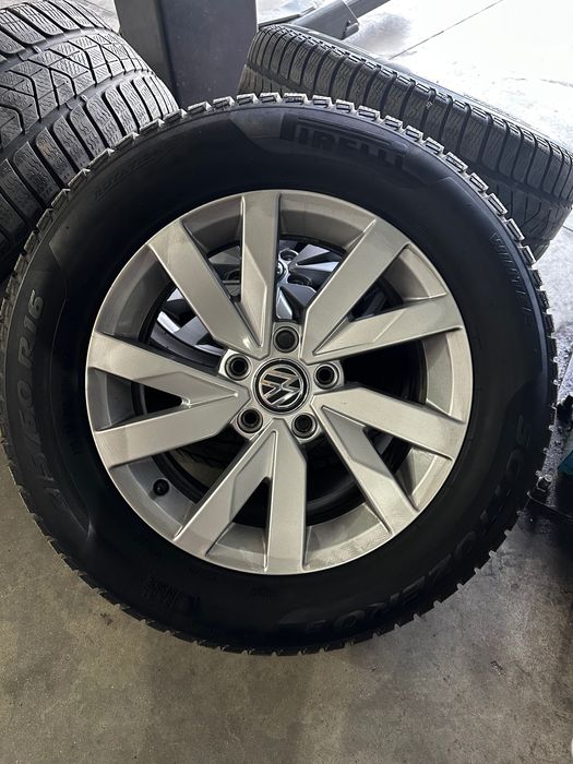 Vând set 4 roți iarnă VW