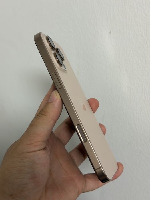 iPhone 16 Pro Max 256GB Desert Titanium