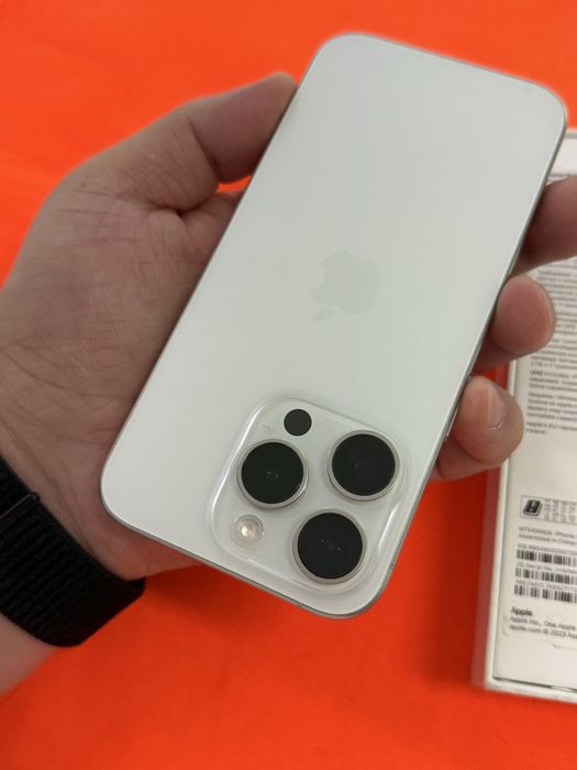 Iphone 15 Pro 256Gb EAC