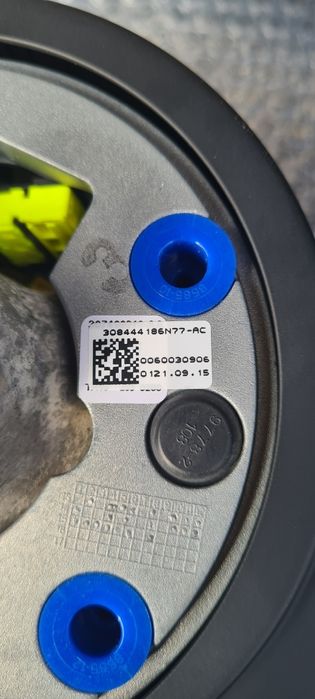 Volan bmw f01 f10 f06 original vibrații distronic