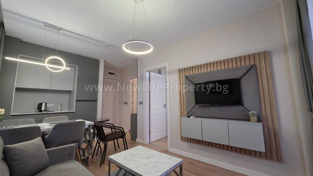 Продава се Двустаен апартамент в к.к. Слънчев бряг - 52 кв.м за 1275 €/кв.м - Снимка #2