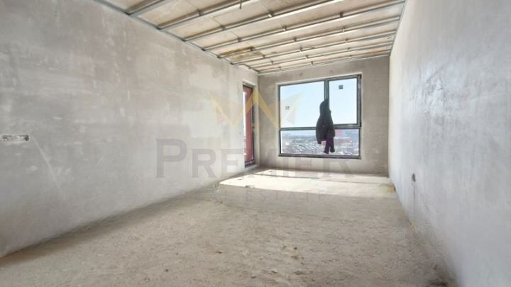 Продава се Четиристаен апартамент в Варна, Владислав Варненчик - 116 кв.м за 761 €/кв.м - Снимка #1