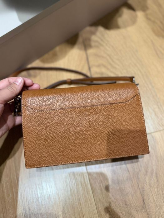 Сумка сатылады.