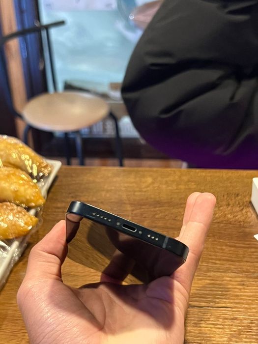 Айфон 13  сатылады