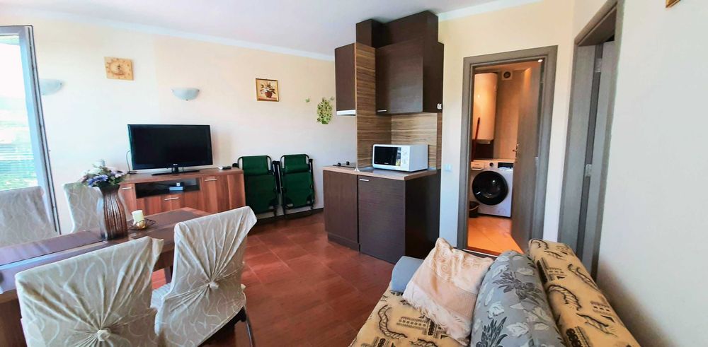 Дава се под наем Двустаен апартамент в к.к. Слънчев бряг - 55 кв.м за 340 € - Снимка #7