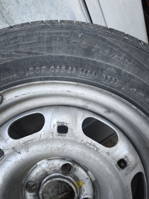 Лятни гуми с джанти 185/65/14
