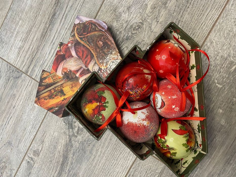 Игрушки новогодние