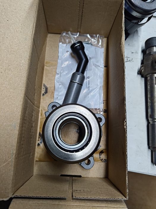 Rulment presiune ambreiaj Ford Transit Tourneo Connect  3182654293