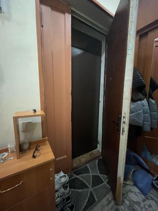 Продается 2 х комн квартира