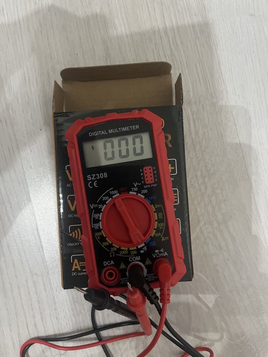 Multimetru Digital