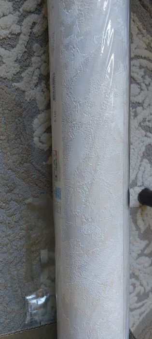 Продам обои новые!!!