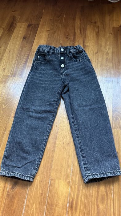 Детски дънки и клинове calvin klein, nike, zara