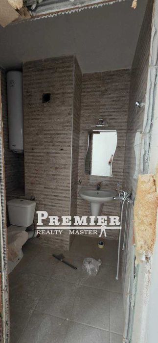 Продава се Двустаен апартамент в к.к. Слънчев бряг - 73 кв.м за 377 €/кв.м - Снимка #8