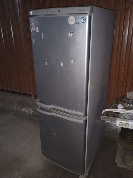 Холодильник Самсунг