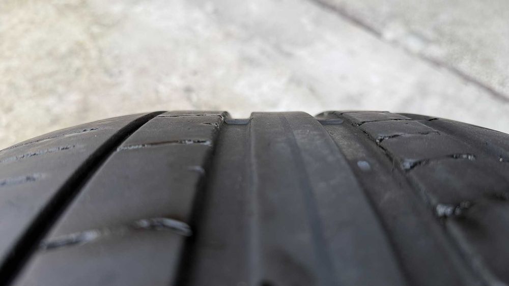 Летни гуми Pirelli PZero 315/35/21 и 275/40/21 спорт пакет