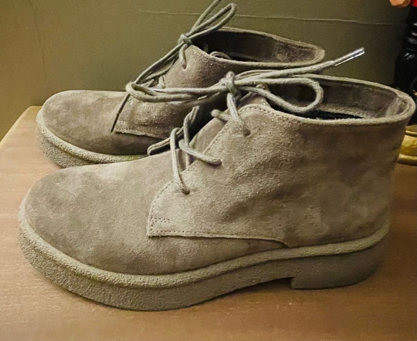 Женские осенние ботинки