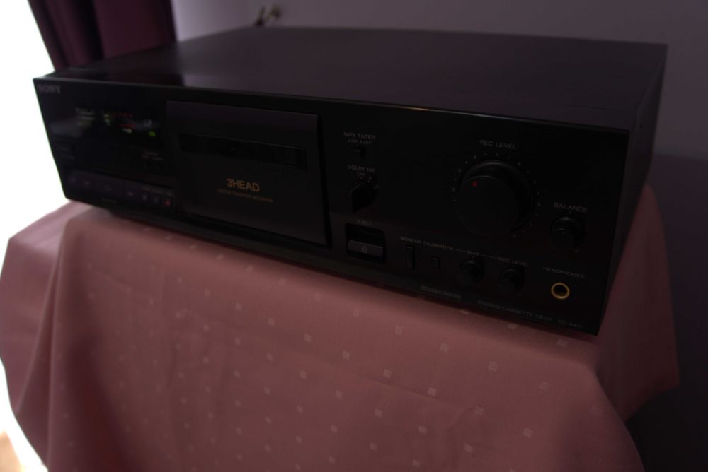 SONY TC-K411 cu 3 capete , jucarie vintage
