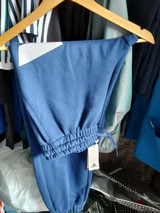 Продажа адики оригиналы