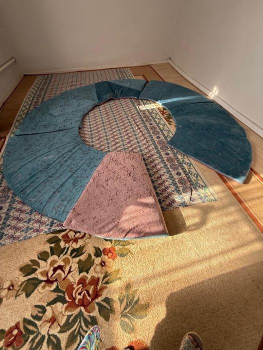 Корпеше домалак столга