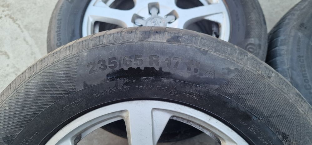 Jante  Audi Q5 17" OEM + Anvelope Iarnă Continental 235/65 R17
