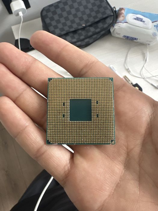 Продам процессор ryzen 5 1500x