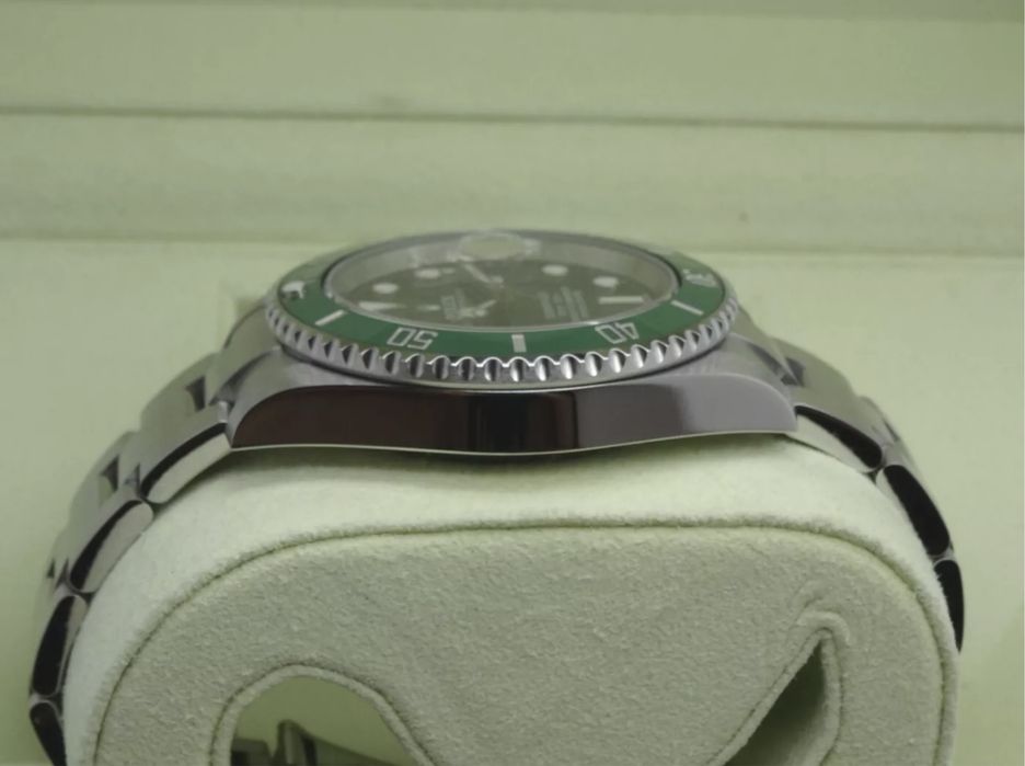 Rolex Submariner Date 116610 LV