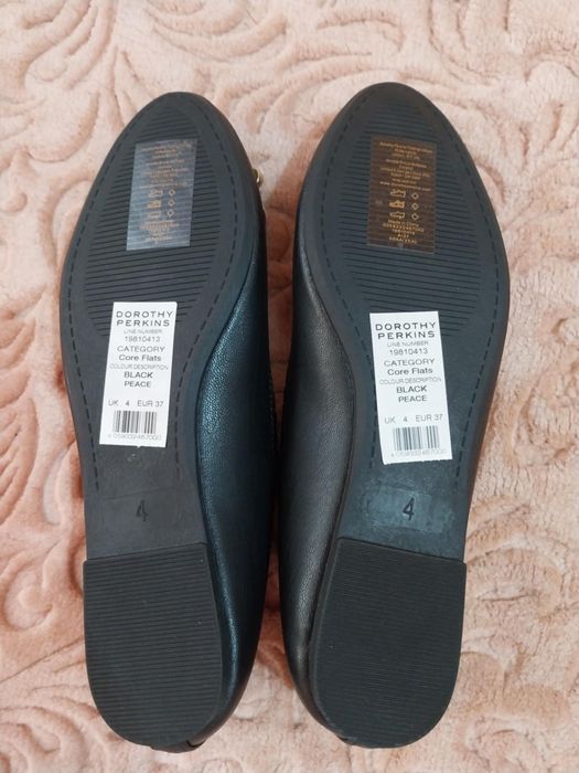 Sandale  / opinci de vanzare