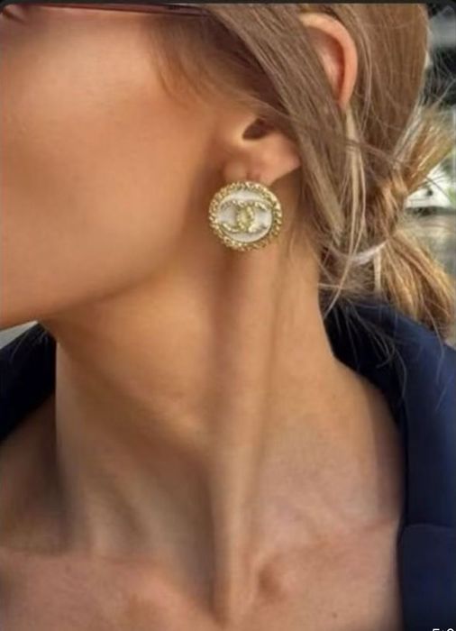 CHANEL колиета обеци