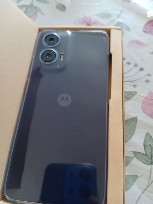 Moto g 35 чисто нов
