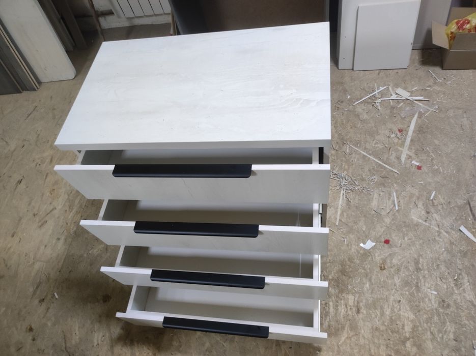 Камоды по 35000 тысяч