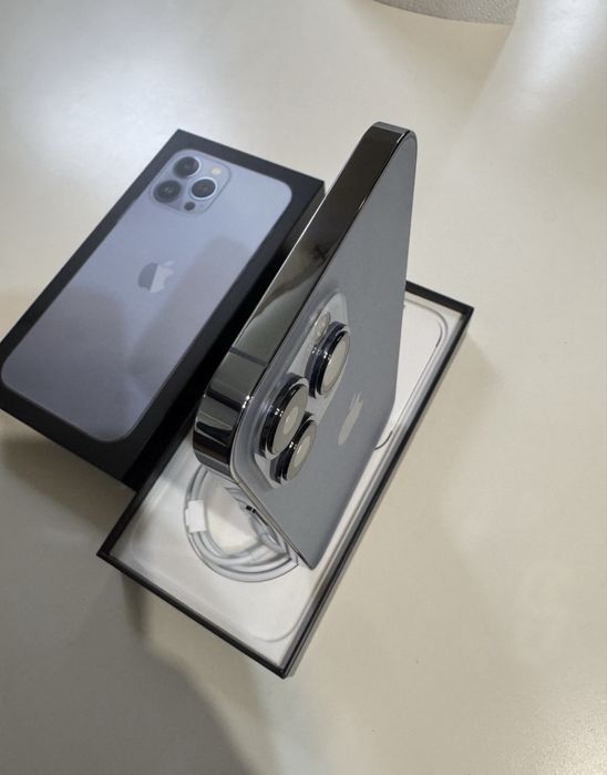 Unic Proprietar Iphone 13 Pro Max 256 GB Sierra Blue
