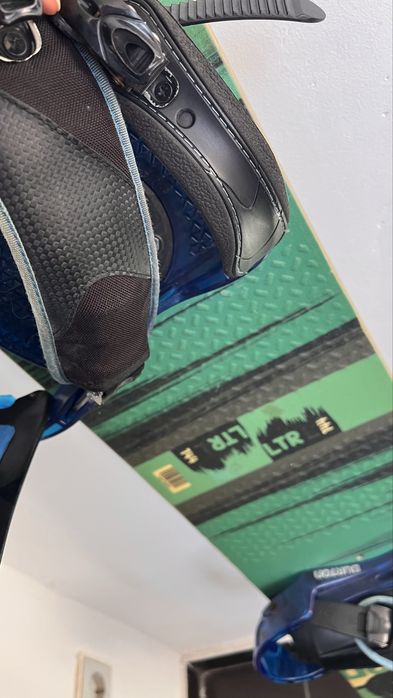 Placa snowboard Burton 144