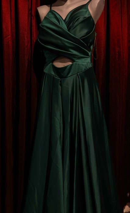 официална бална зелена рокля в размер Л-ХЛ 42 номер